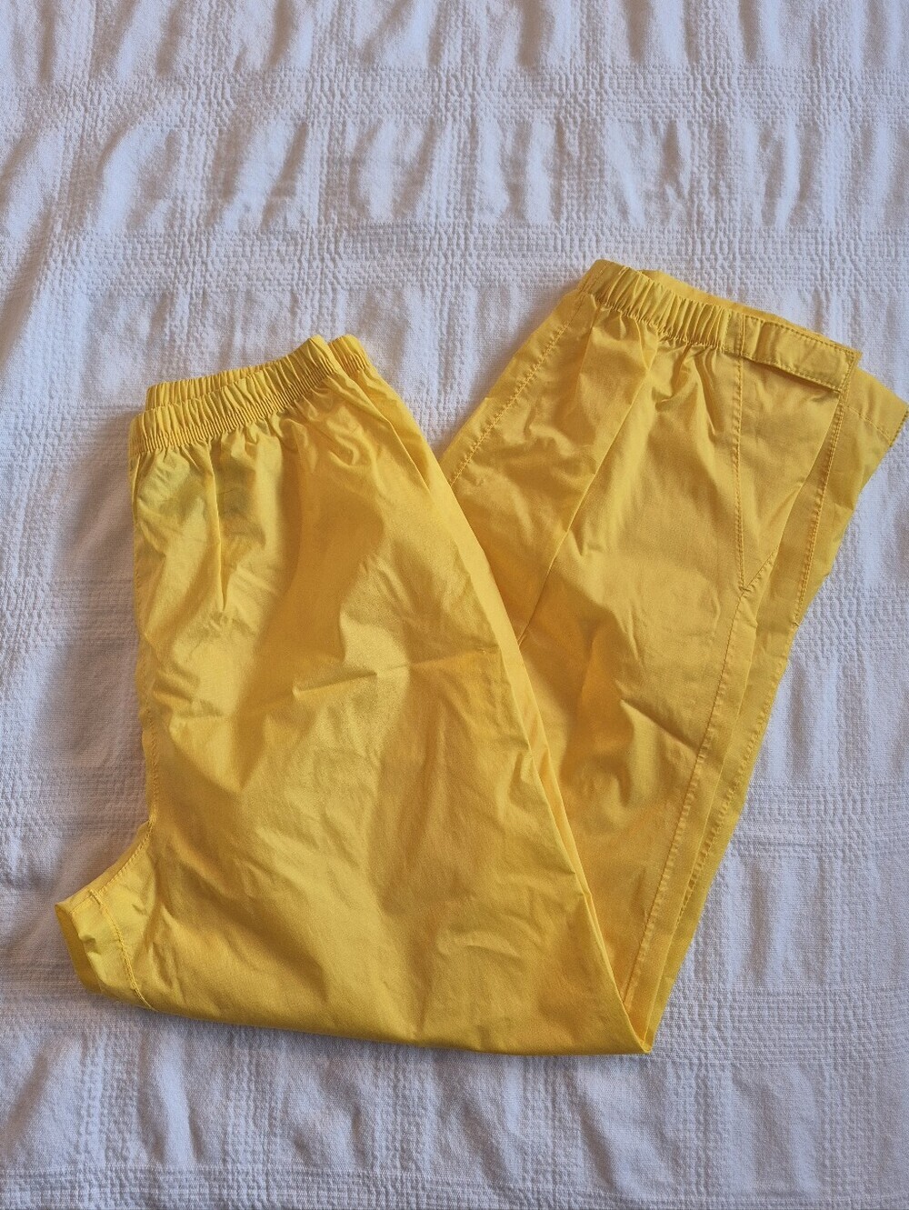 L.L. Bean Discovery Rain pants size 10 boys or girls 100% nylon taped seams EUC